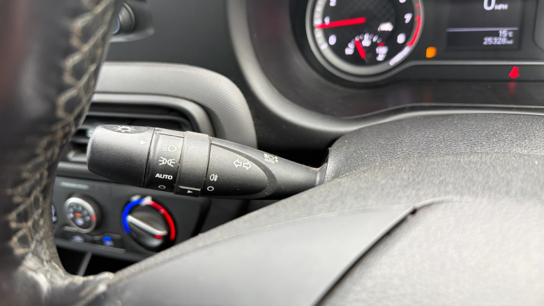 Hyundai i10 1.0 MPi SE 5dr Petrol Hatchback